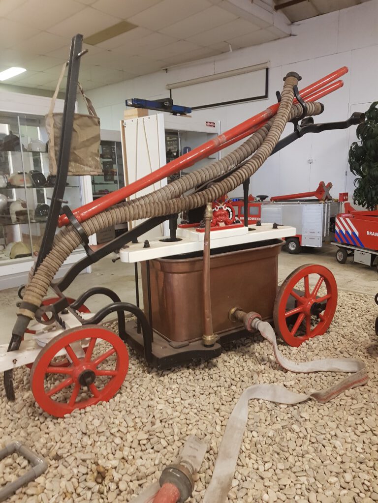 Historisch brandweermaterieel